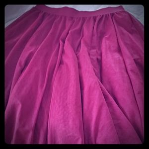 Torrid Maroonish Tulle Skirt Size 0 *Worn Once*